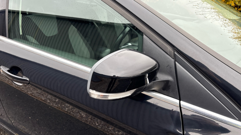 Ford Focus 1.6 182 EcoBoost Zetec S 5dr Petrol Hatchback